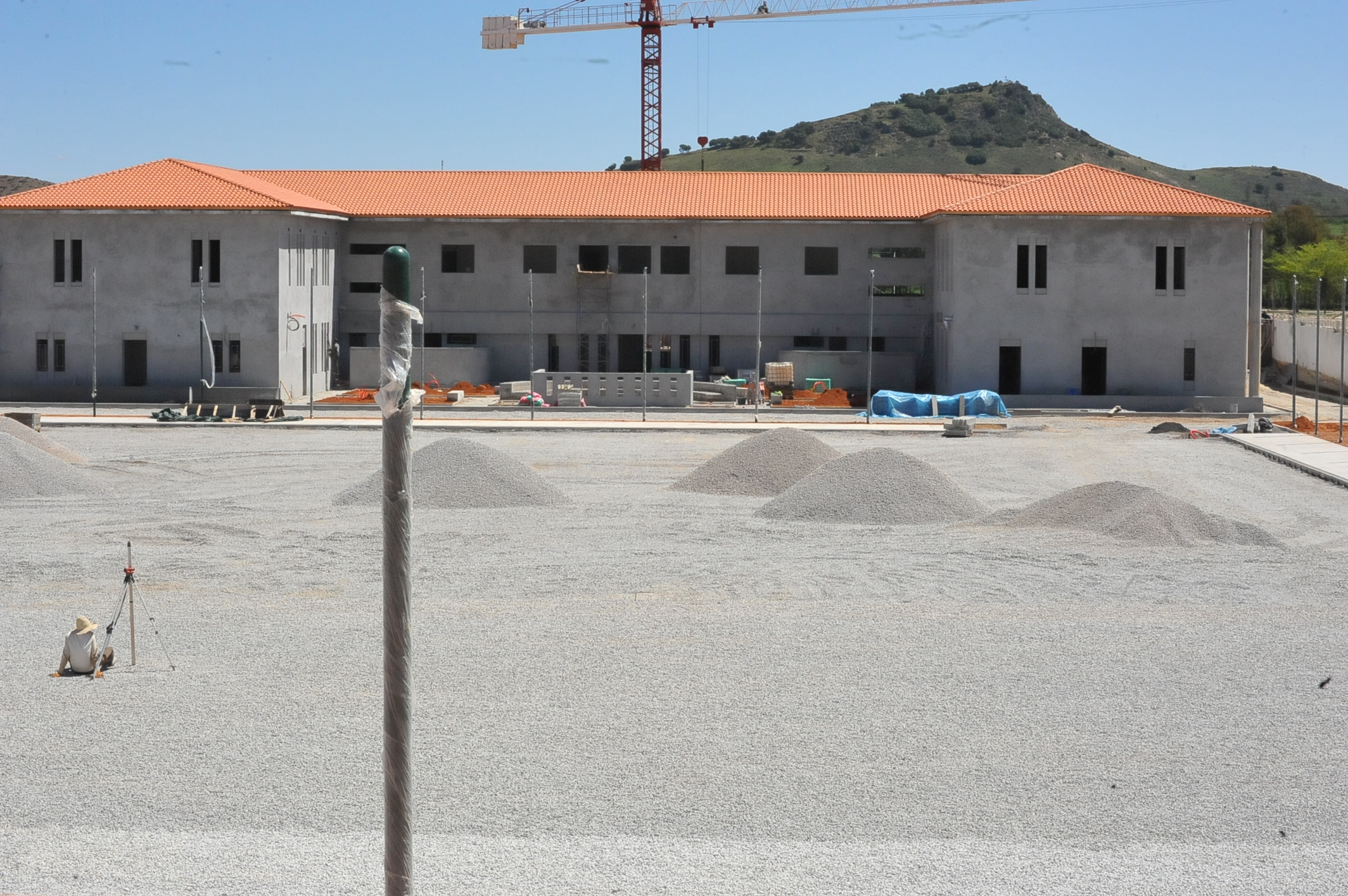 صور لبناء مركز للاستقبال الرياضي بمركز أولماس